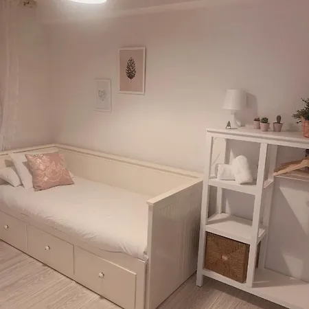 Vut Centro Ciudad Apartment Avila